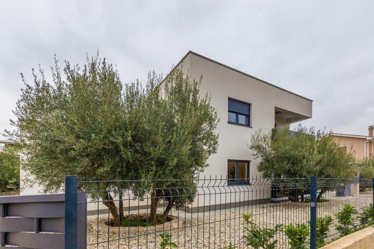 Villa Lio With Private Pool Linardići Εξωτερικό φωτογραφία